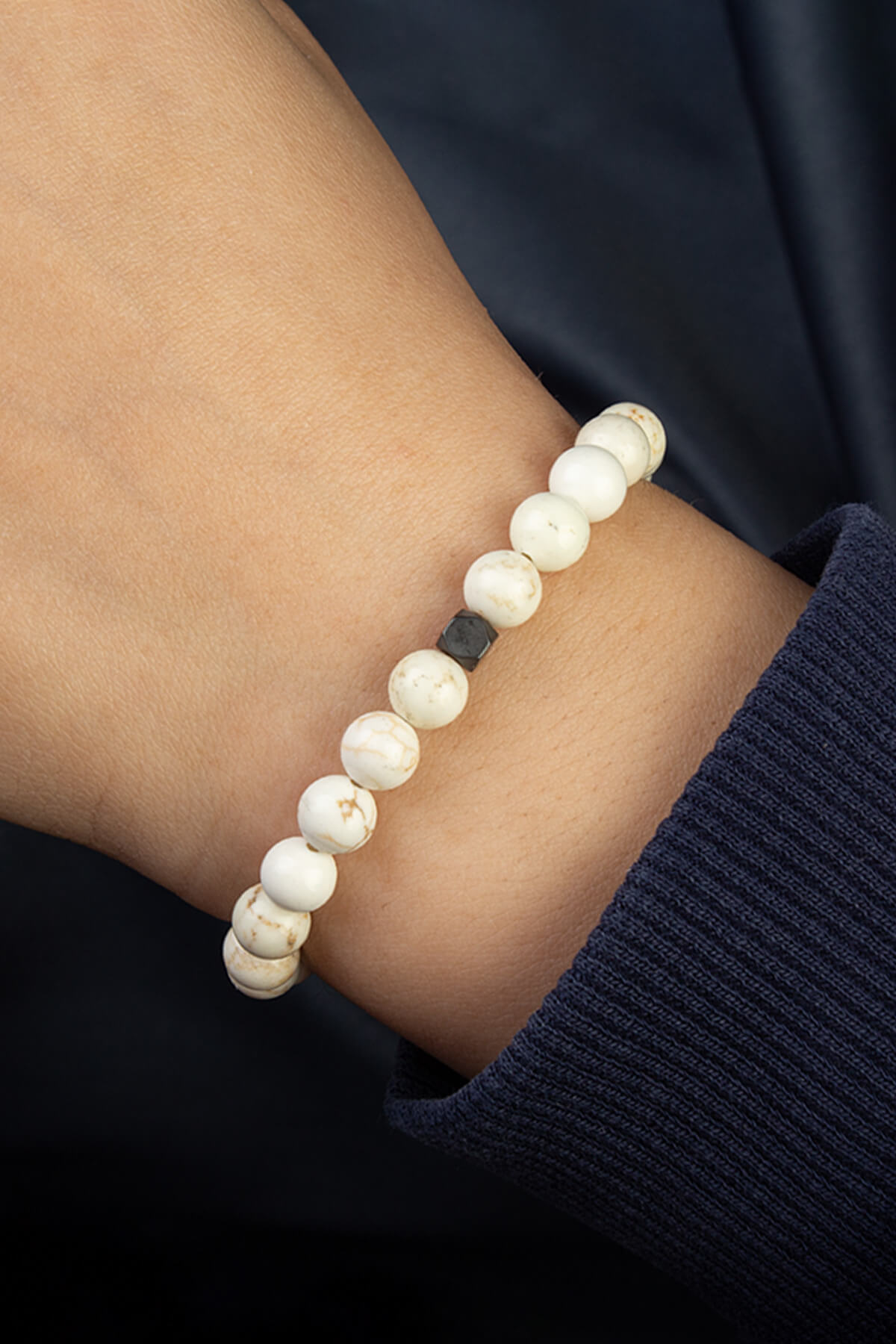 Turkuaz Doğal Taş Beyaz Küre Kesim 6mm Bileklik