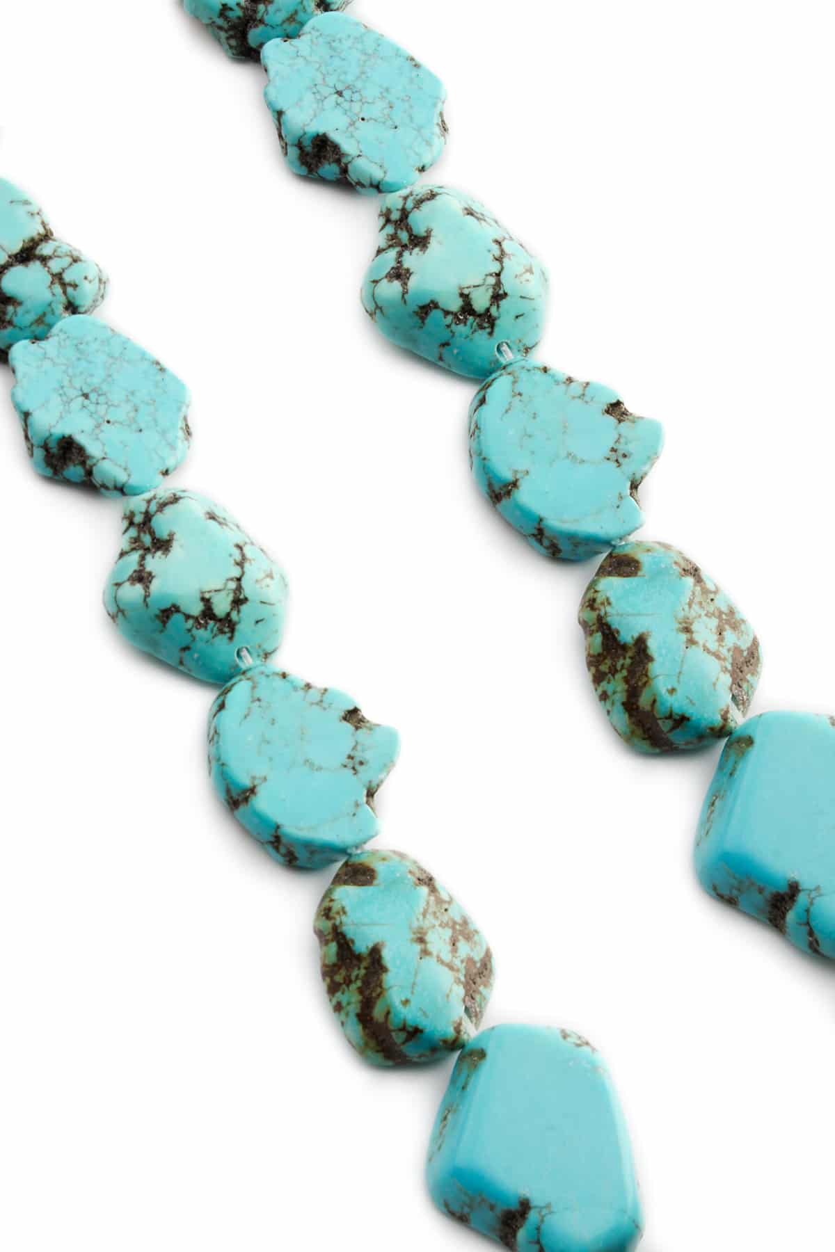 Turkuaz Taşı Amorf Kesim 20x25mm Karışık Dizi