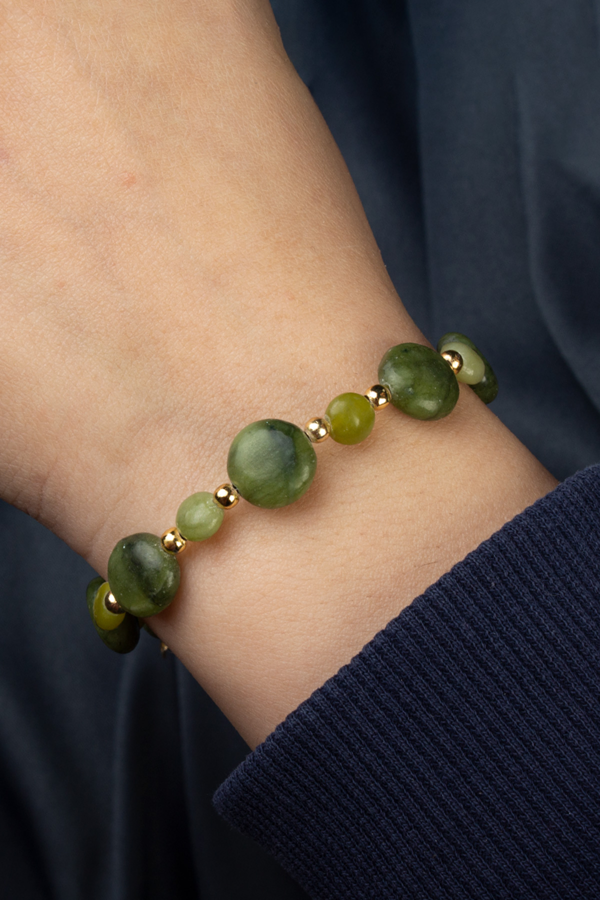 Yeşim Doğal Taş Yassı Daire Kesim Top Boncuklu Bileklik