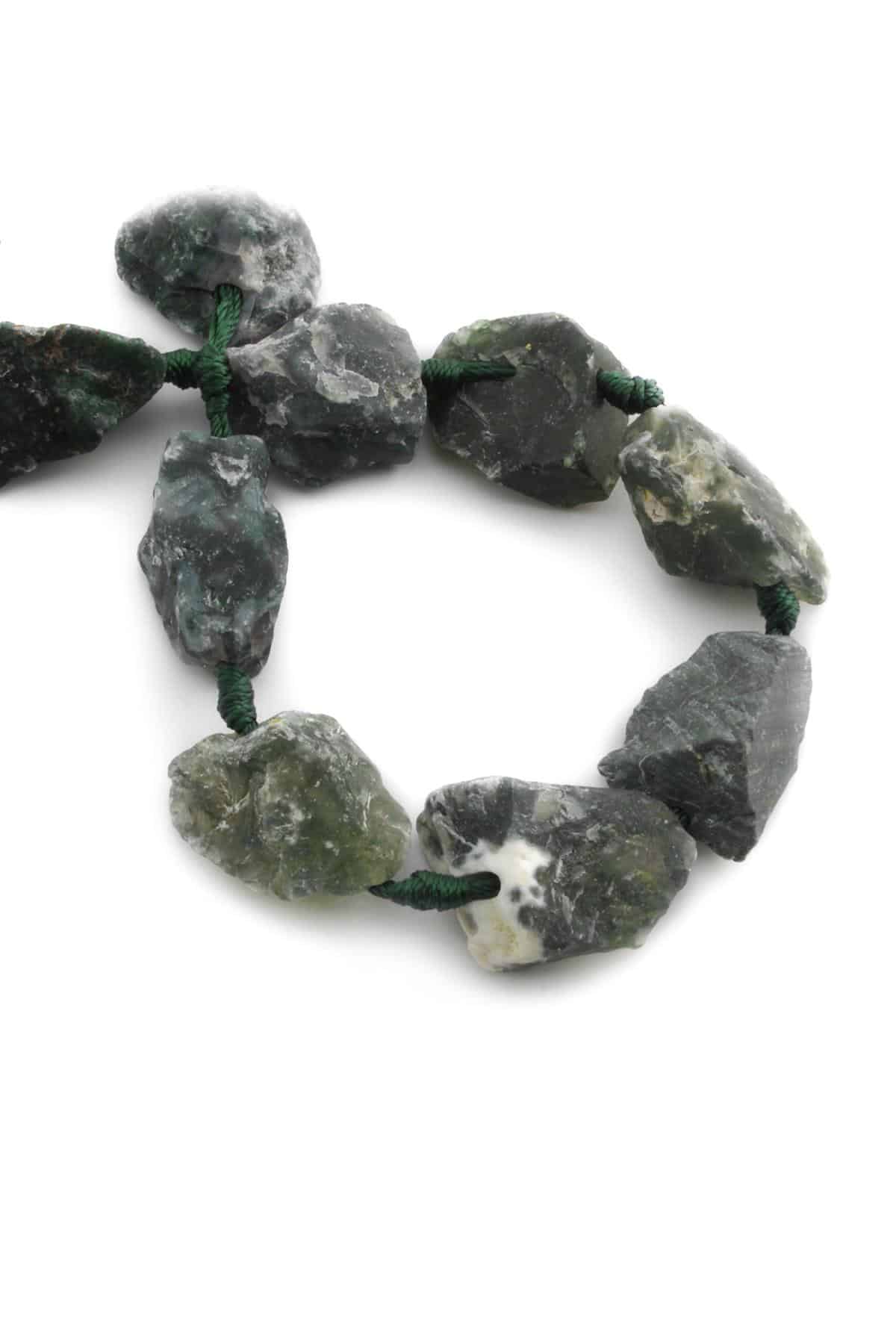 Yosunlu Akik Doğal Taş Mat Koyu Yeşil Ham Kütle Kesim 15x25mm Dizi [AA]