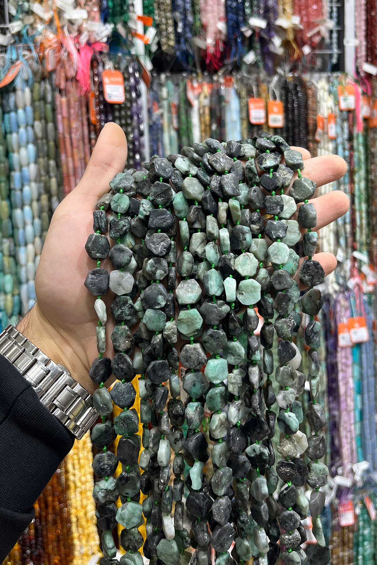 Zümrüt Doğal Taş Altıgen Kesim 12mm Dizi