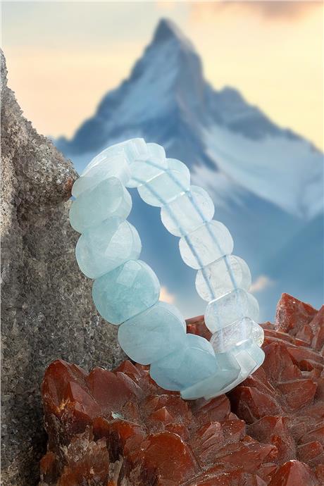 Akuamarin Doğal Taş Parlak Oval Faset Kesim 11x15mm Bileklik