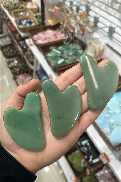 Aventurin Doğal Taş Gua Sha Kalp Kesim Yüz Masaj Taşı