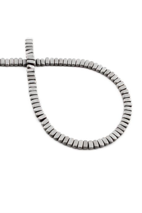 Hematit Taşı Yassı Oval Kesim Mat Açık Gri 2x4mm Doğal Taş Dizi