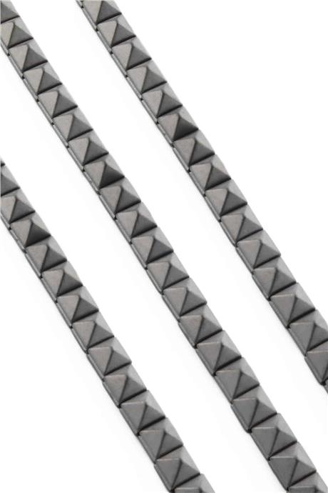 Hematit Taşı Kanallı Piramit Kesim Mat Açık Gri 8x8mm Doğal Taş Dizi