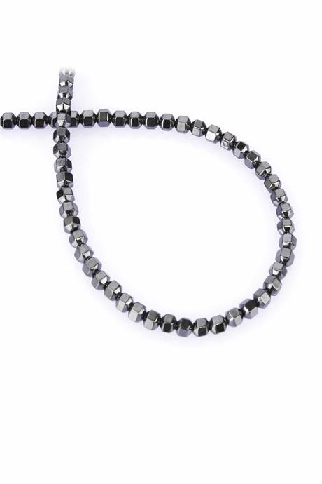 Hematit Taşı Özel Kesim Parlak Füme 4x4mm Doğal Taş Dizi