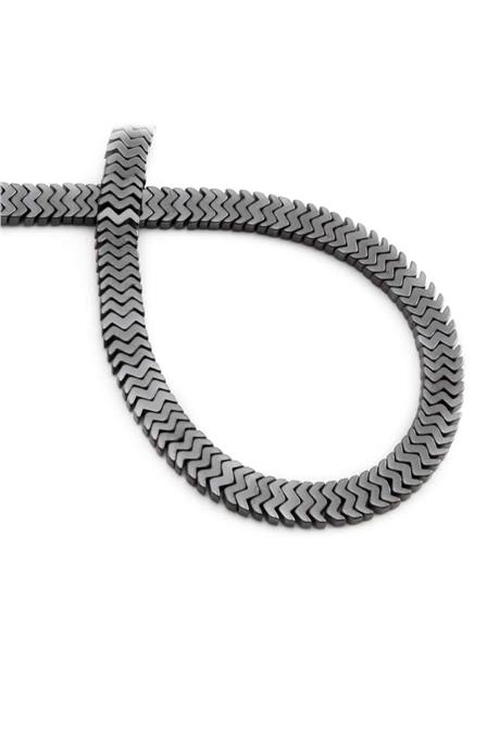 Hematit Taşı Yarasa Kesim Parlak Füme 7x1mm Doğal Taş Dizi