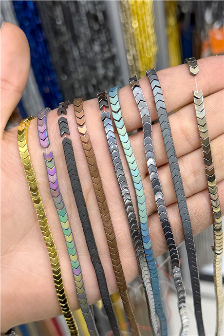 Hematit Taşı 4x2mm Çavuş Kesim Doğal Taş Diziler