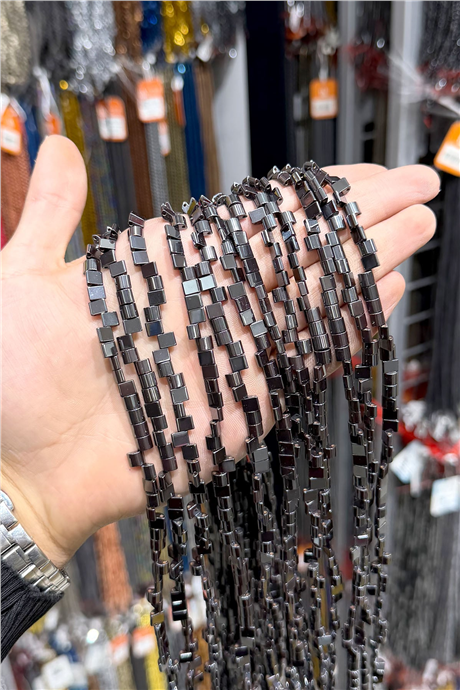 Hematit Taşı 6x5mm Bombeli Kesim Doğal Taş Diziler