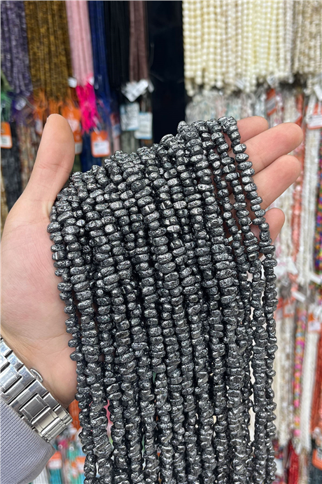 Hematit Taşı 6x7mm Amorf Kesim Doğal Taş Diziler