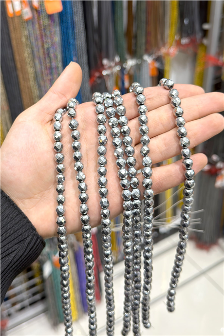Hematit Taşı 8mm Faset Küre Kesim Doğal Taş Diziler