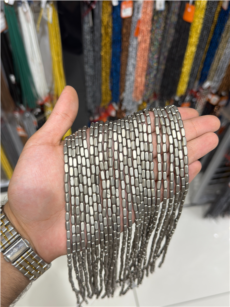 Hematit Taşı Dikdörtgen Kesim Mat Titanyum 4x8mm Doğal Taş Dizi