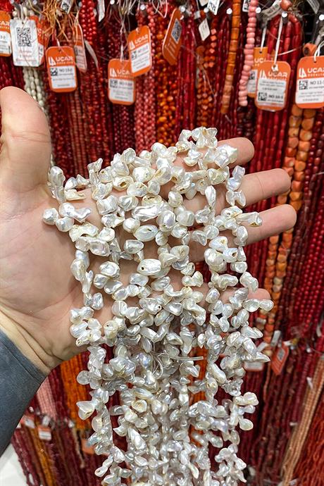 İnci Doğal Taş Amorf Yandan Delikli 8mm Dizi