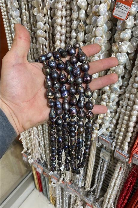 İnci Amorf Arpa Kesim Parlak Lacivert 28x35mm Doğal Taş Dizi