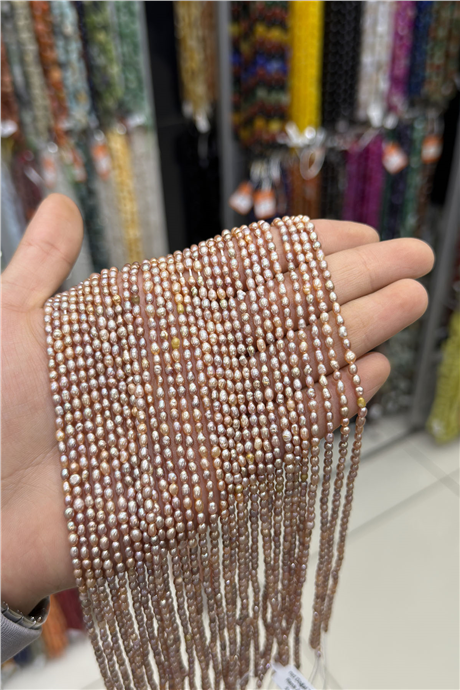 İnci Doğal Taş Somon Renk Arpa Kesim 3x4mm Dizi