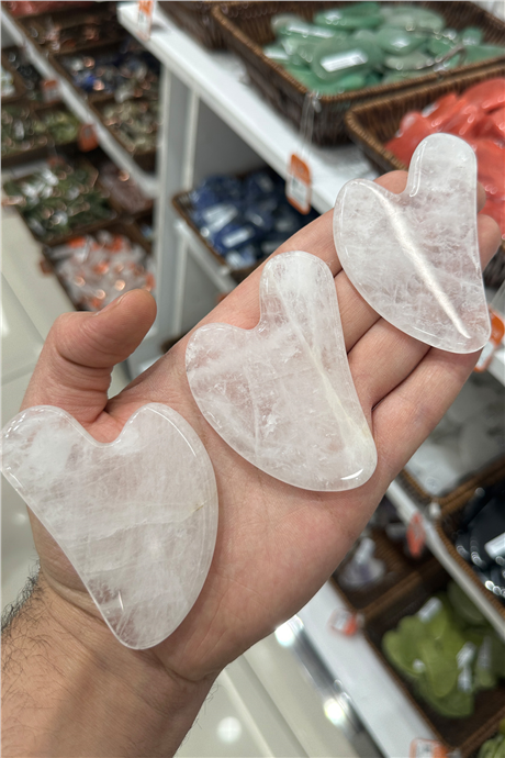 Kristal Kuvars Taşı Gua Sha Kalp Kesim Yüz Masaj Aleti
