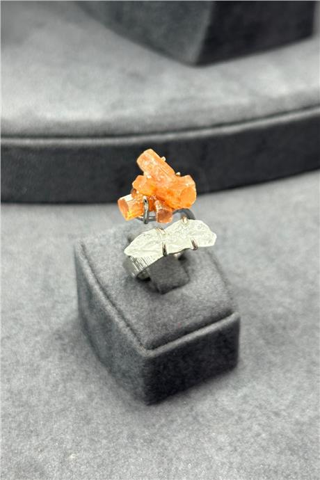 Kuvars & Aragonit Taşı Ham Kütle Kesim Çelik Ayarlanabilir Yüzük