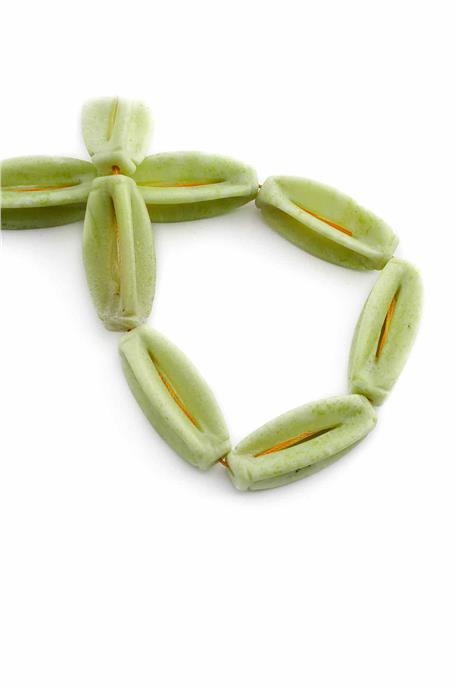 Olivin Taşı Amorf Kesim Parlak 15x40mm Doğal Taş Dizi [AA]