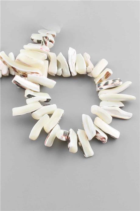 Sedef Taşı Parlak Kırık Beyaz Amorf Kesim 26x7mm Dizi [AB+]