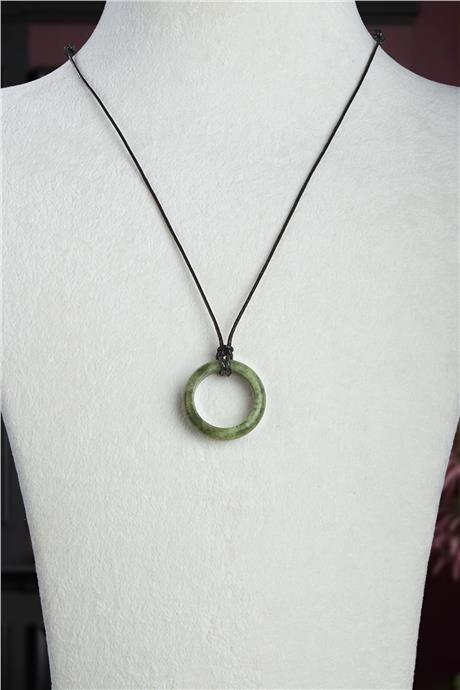 Yeşim Doğal Taş Halka Yüzük Kore İpli Erkek Kolyesi