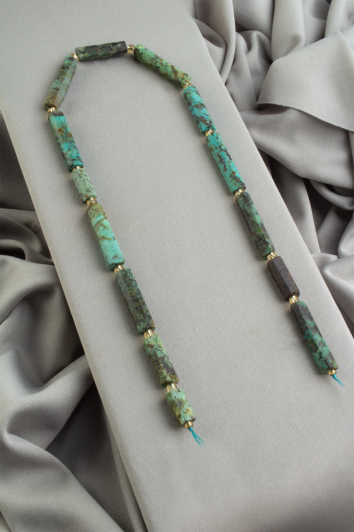 Afrika Turkuaz Doğal Taş Köşeli Silindir Kesim 7x27mm Dizi