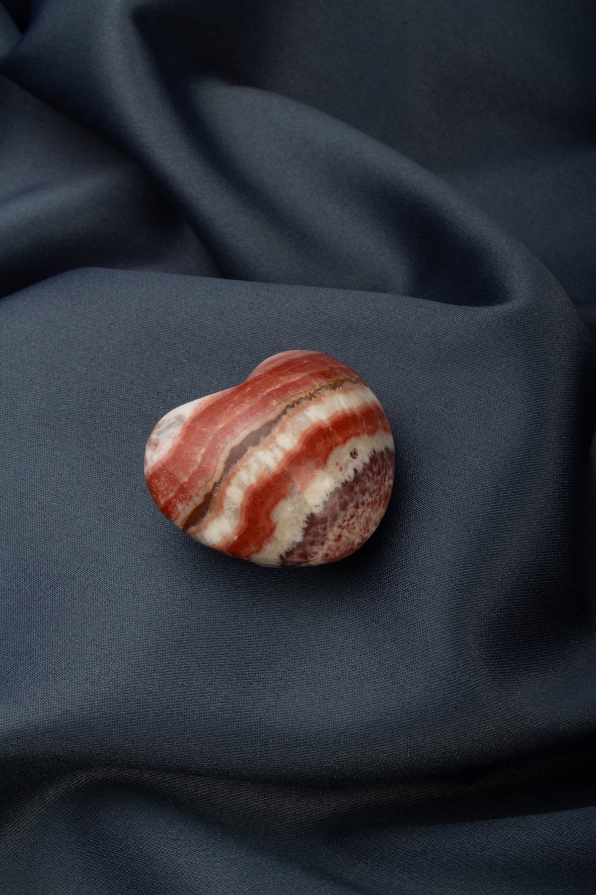 Akik Taşı Tamburlanmış Kalp Kesim Kütle