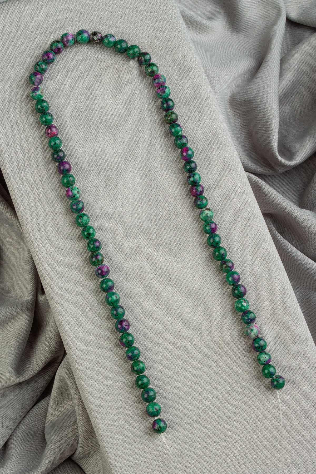 Anyolit Doğal Parlak Küre Kesim 6mm Dizi