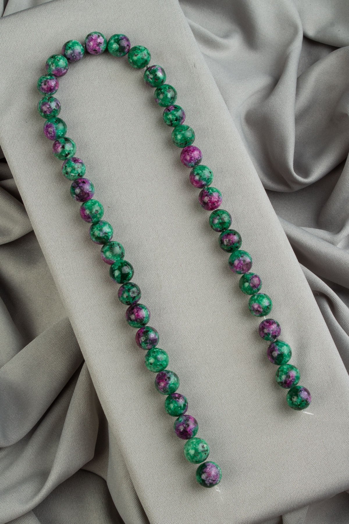 Anyolit Doğal Taş Parlak Küre Kesim 10mm Dizi