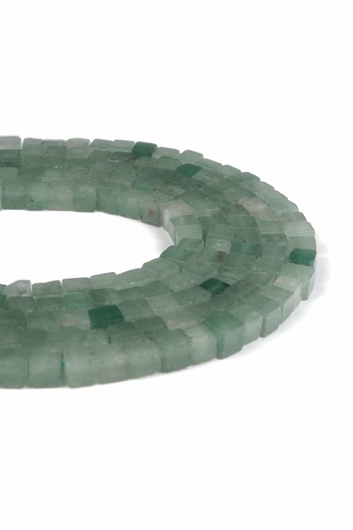 Aventurin Taşı Parlak Yeşil Küp Kesim 4x4mm Dizi [AA]