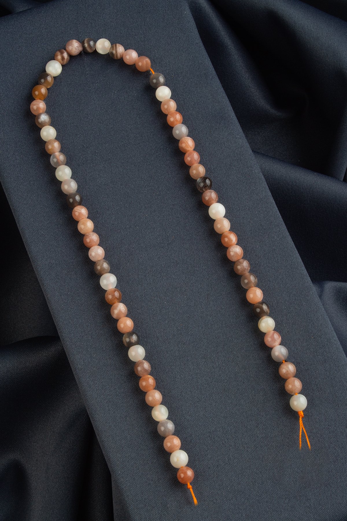 Ay Taşı Doğal Taş Parlak Karışık Küre Kesim 6mm Dizi [AA]