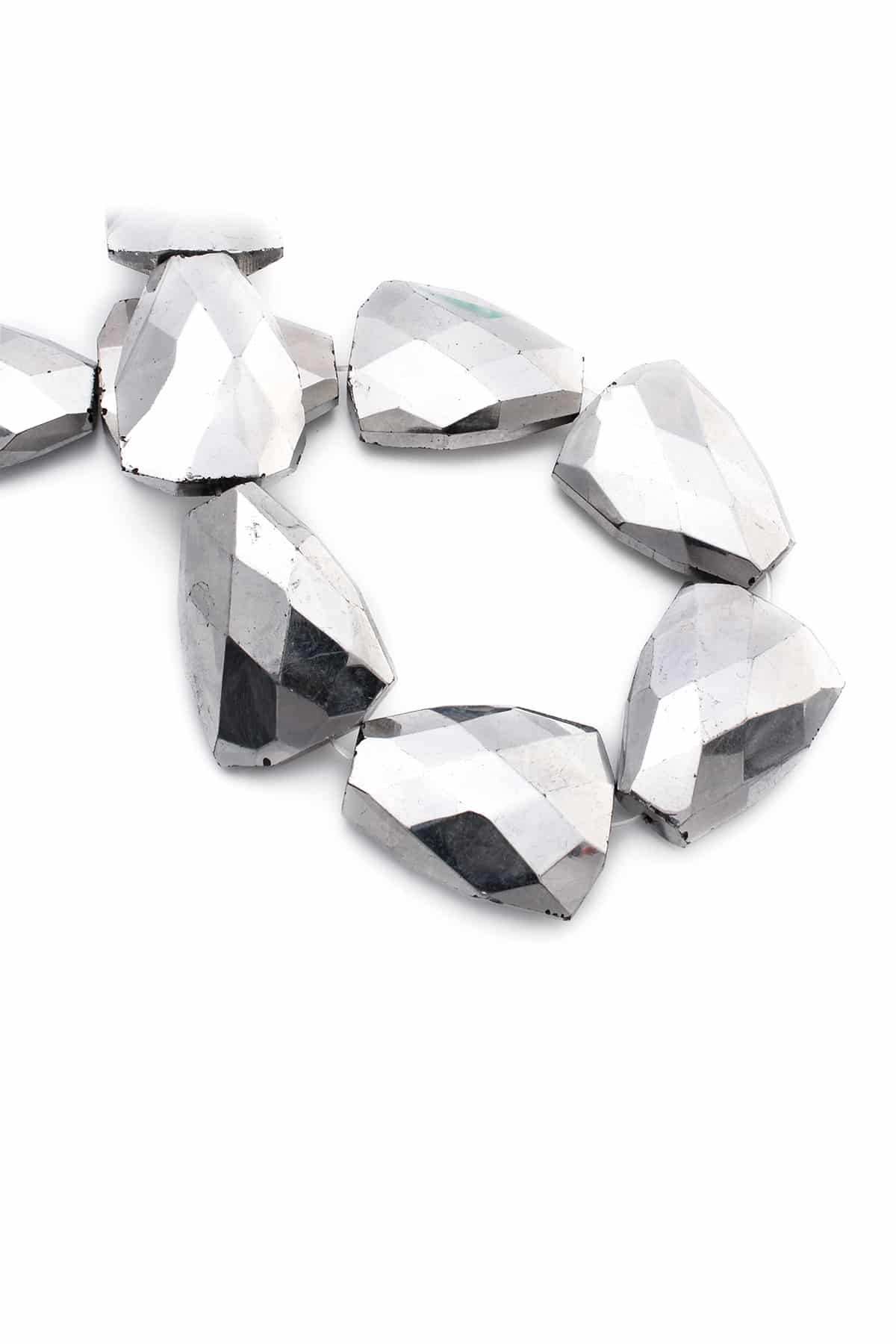 Glass Crystal Amorphous Cut 28x38mm String Of Beads