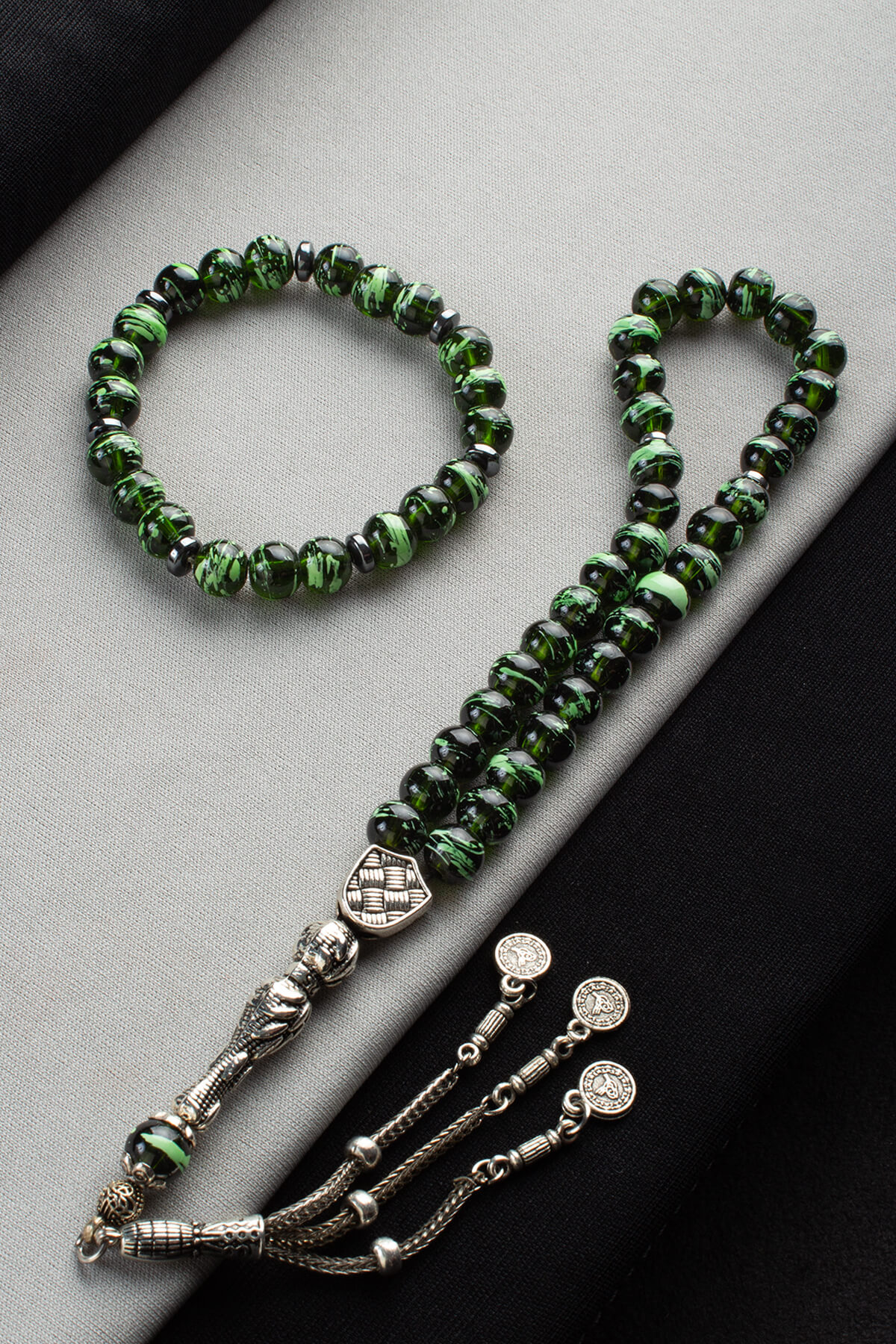 Cam Yeşil Misina Bileklik & Cam Yeşil 33 lü 8mm Tesbih Seti