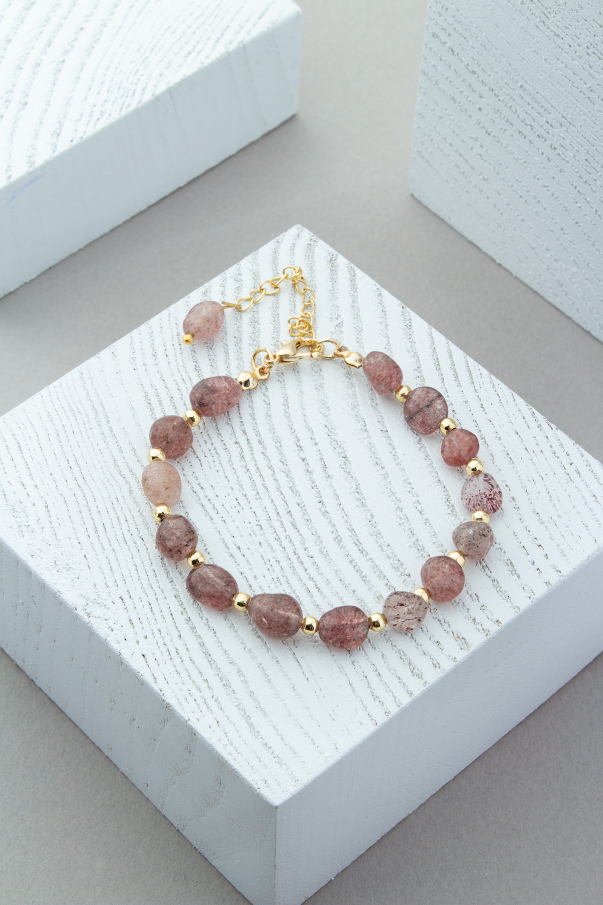 Çilek Kuvars Doğal Taş Tımbıl Kesim Zincir Bileklik