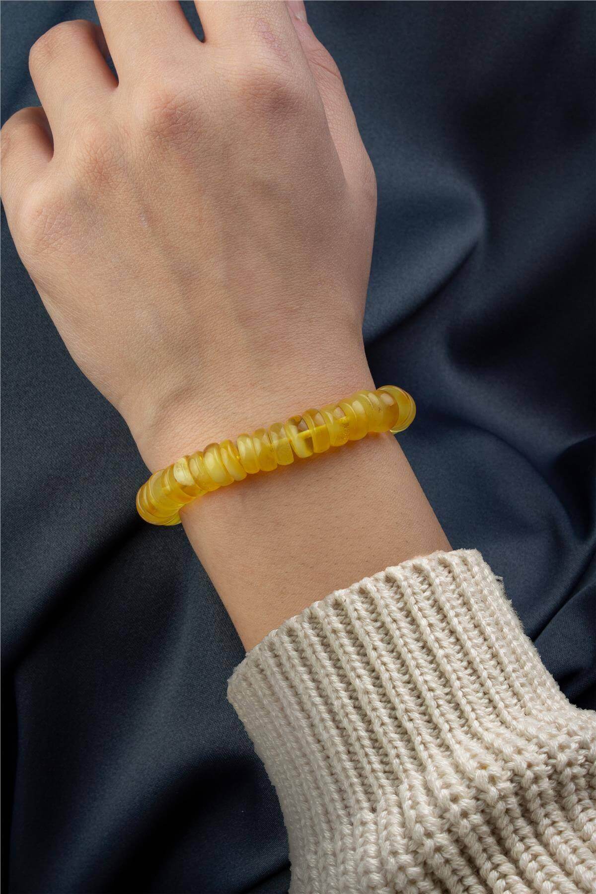 Damla Kehribar Açık Sarı Rondela Kesim Unisex Bileklik 7,5-9gr