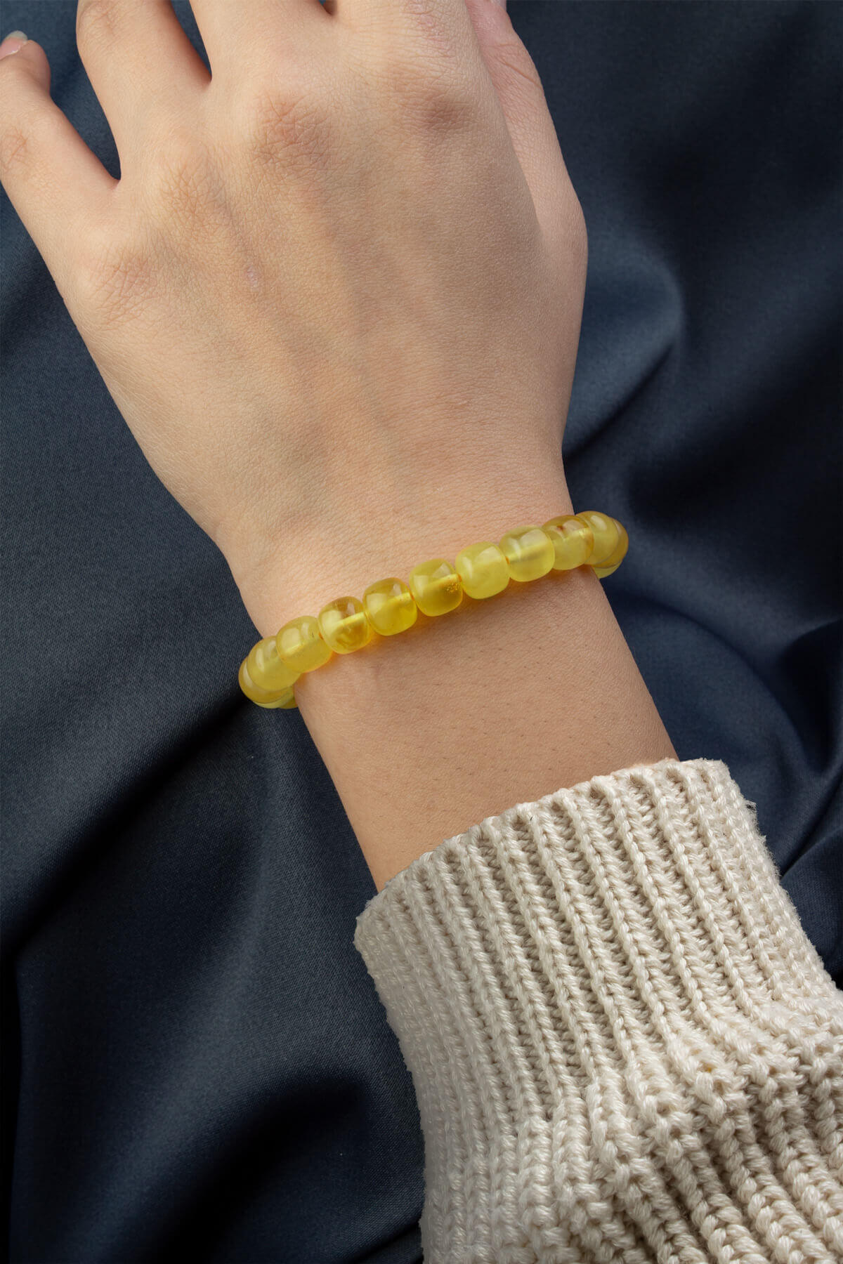 Damla Kehribar Canlı Sarı Kapsül Kesim Unisex Bileklik 8-9gr