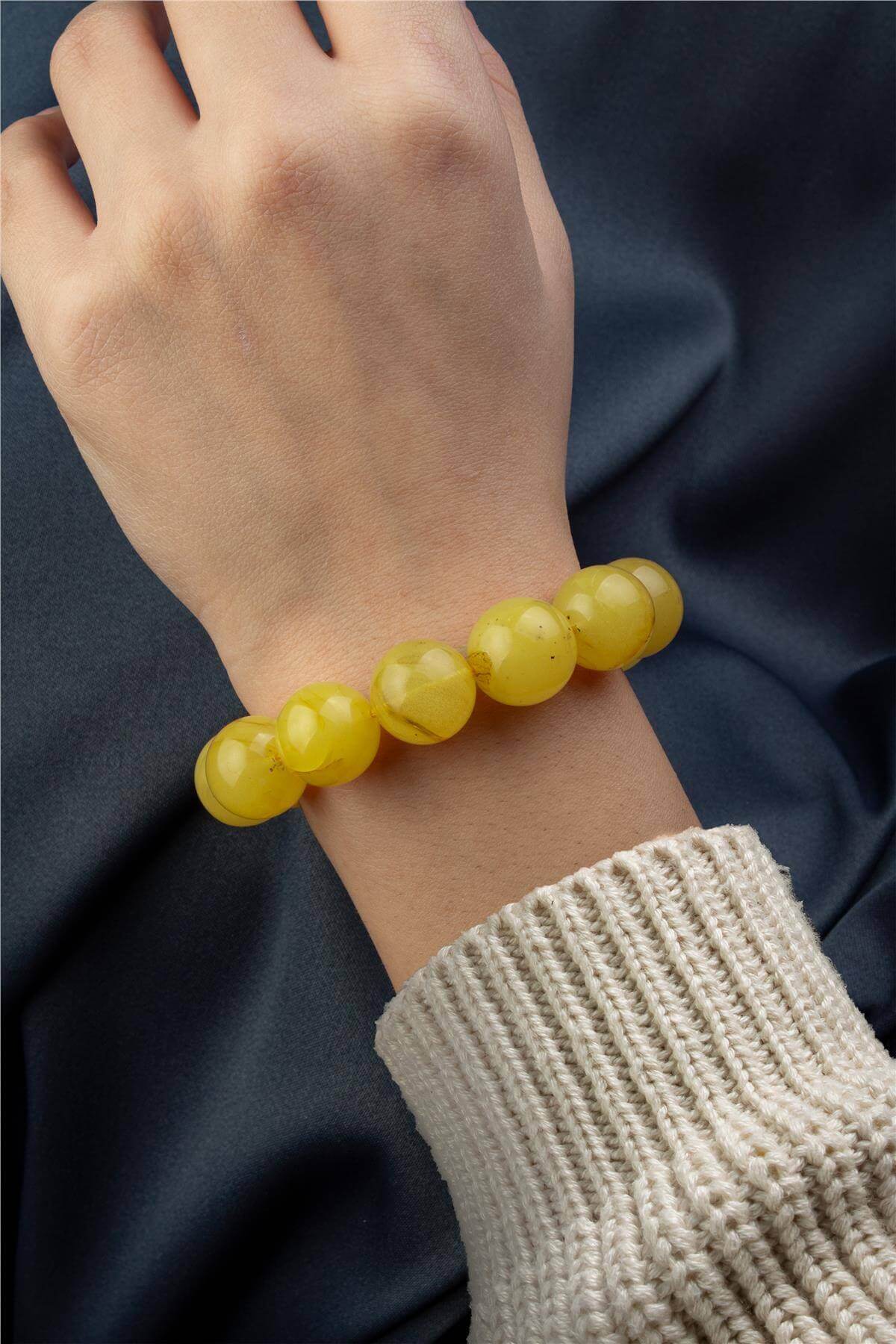 Damla Kehribar Yoğun Sarı Küre Kesim Unisex Bileklik 17-18gr