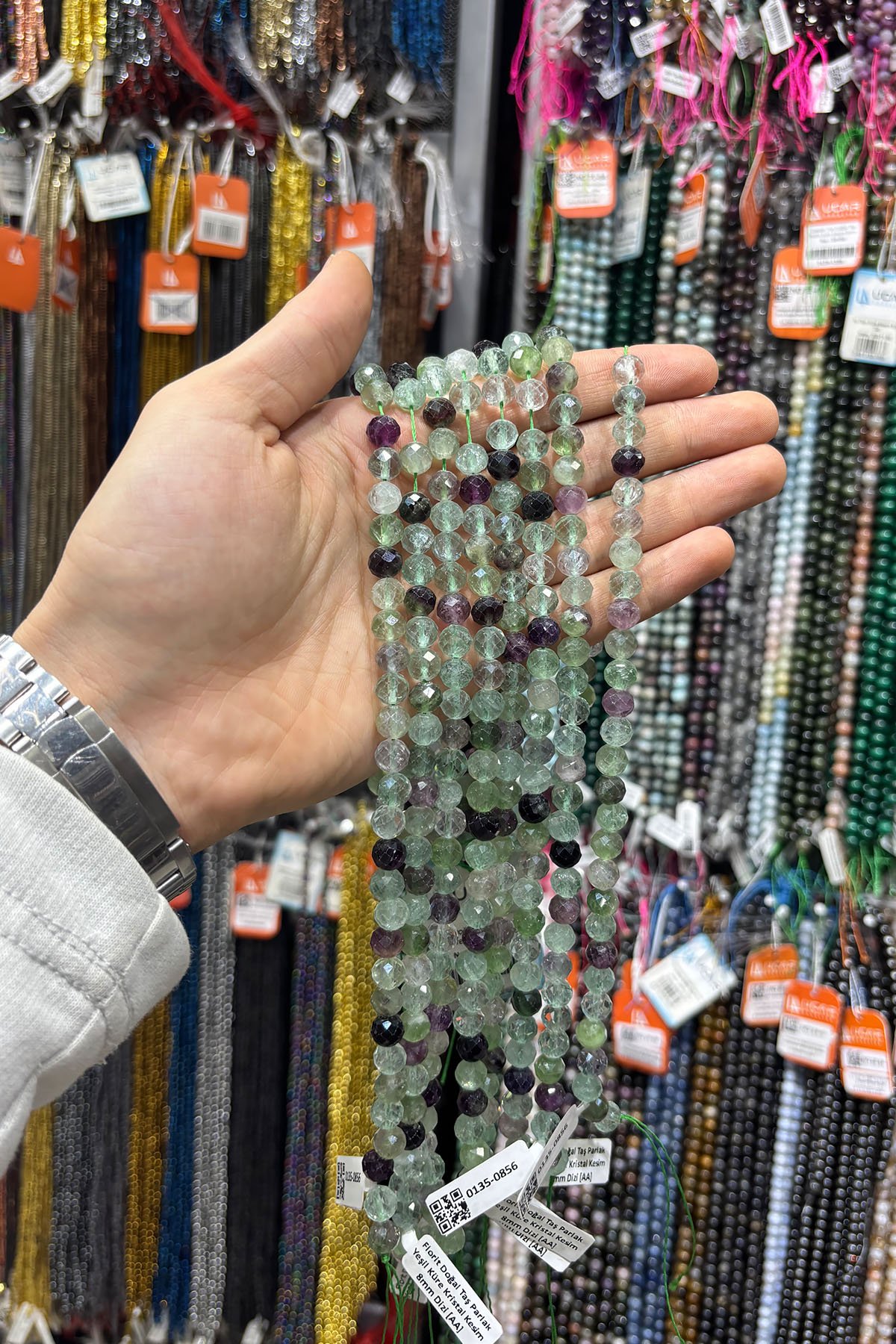 Florit Doğal Taş Parlak Yeşil Küre Kristal Kesim 8mm Dizi [AA]