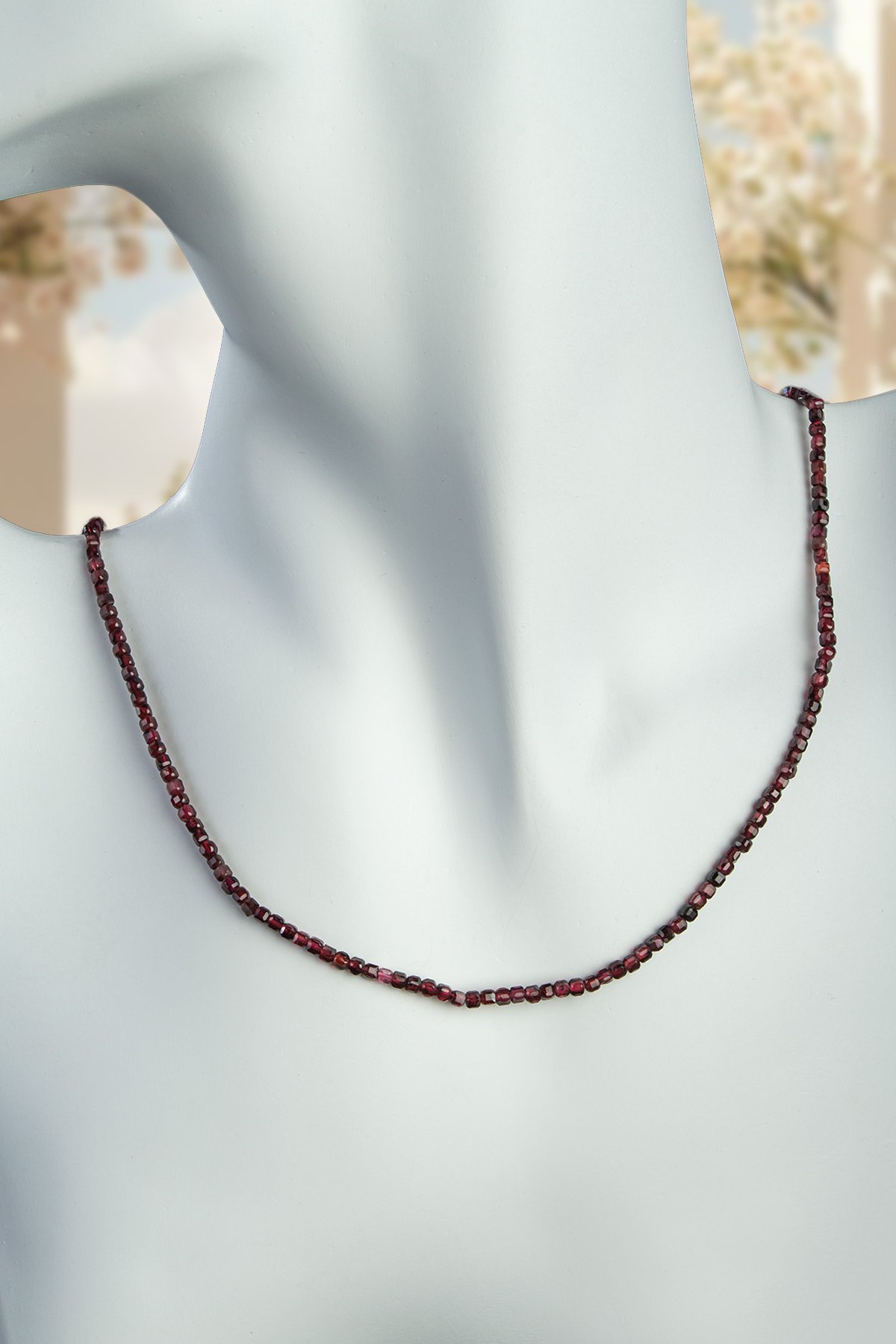Garnet Doğal Taş Küp Kesim Zincir Kapamalı Kolye