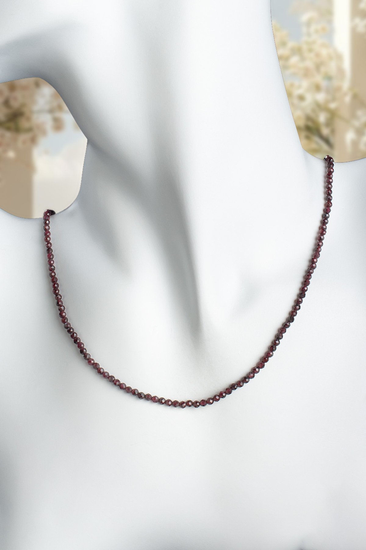 Garnet Doğal Taş Kristal Küre Kesim 3mm Kolye