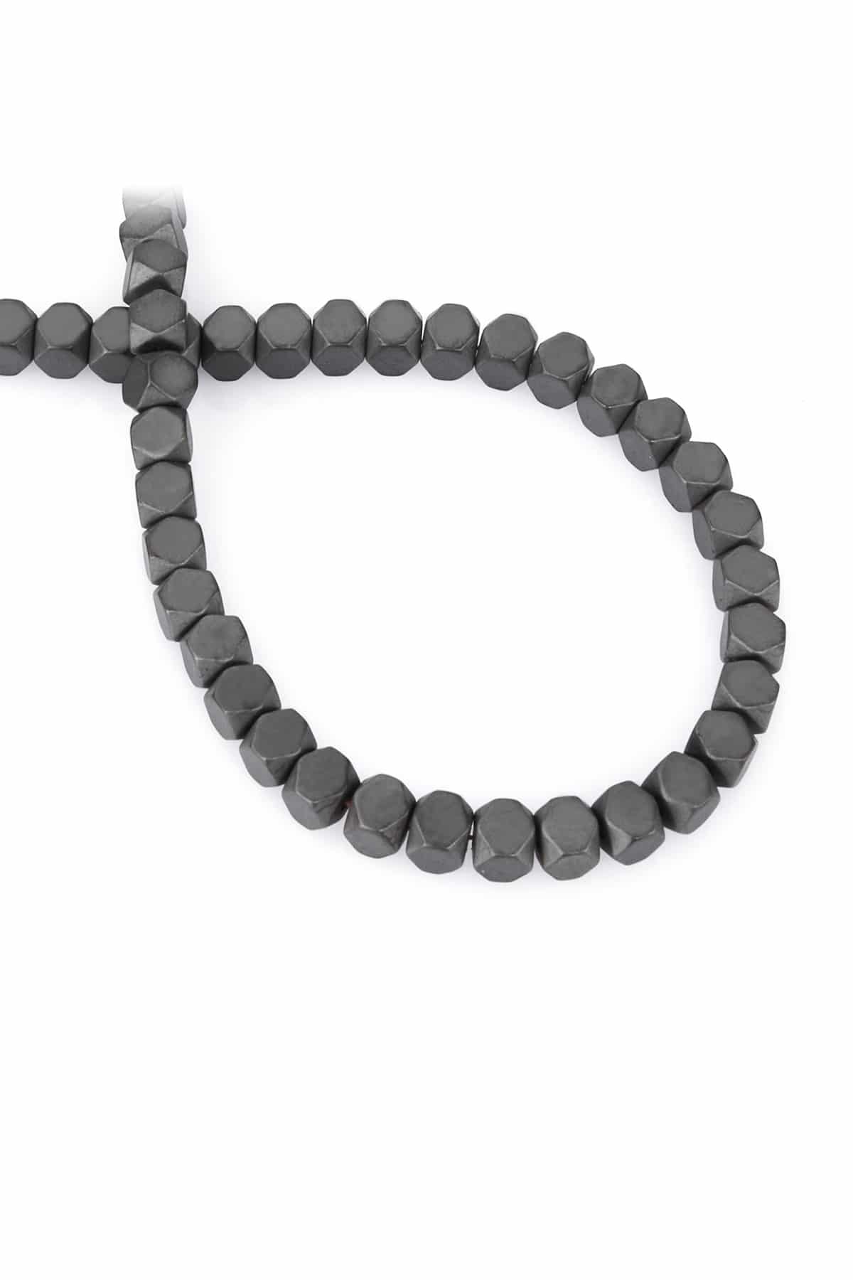 Hematit Doğal Taş Parlak Gri Küp Kesim 6x6mm Dizi [AA]