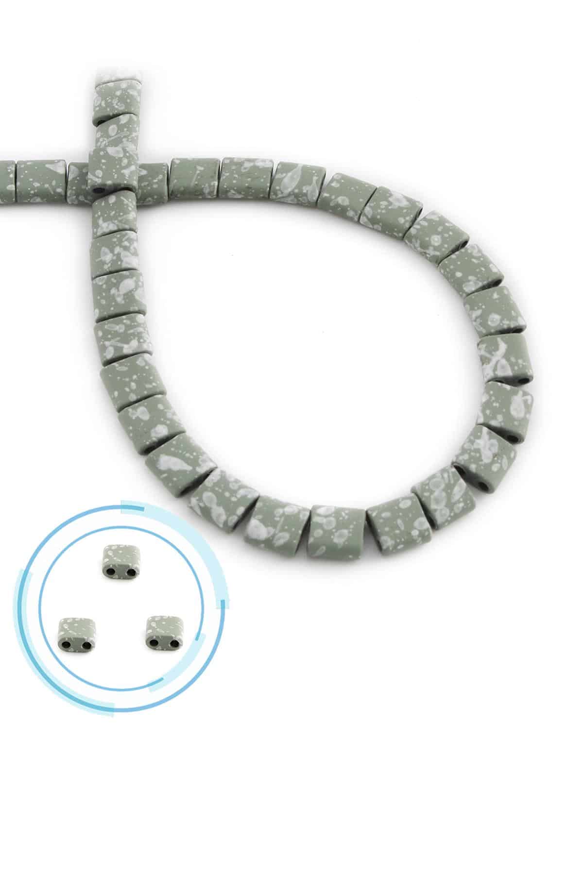 Hematit Doğal Taş Mat Benekli Su Yeşili Kare Kesim Çift Delikli 6x6mm Dizi