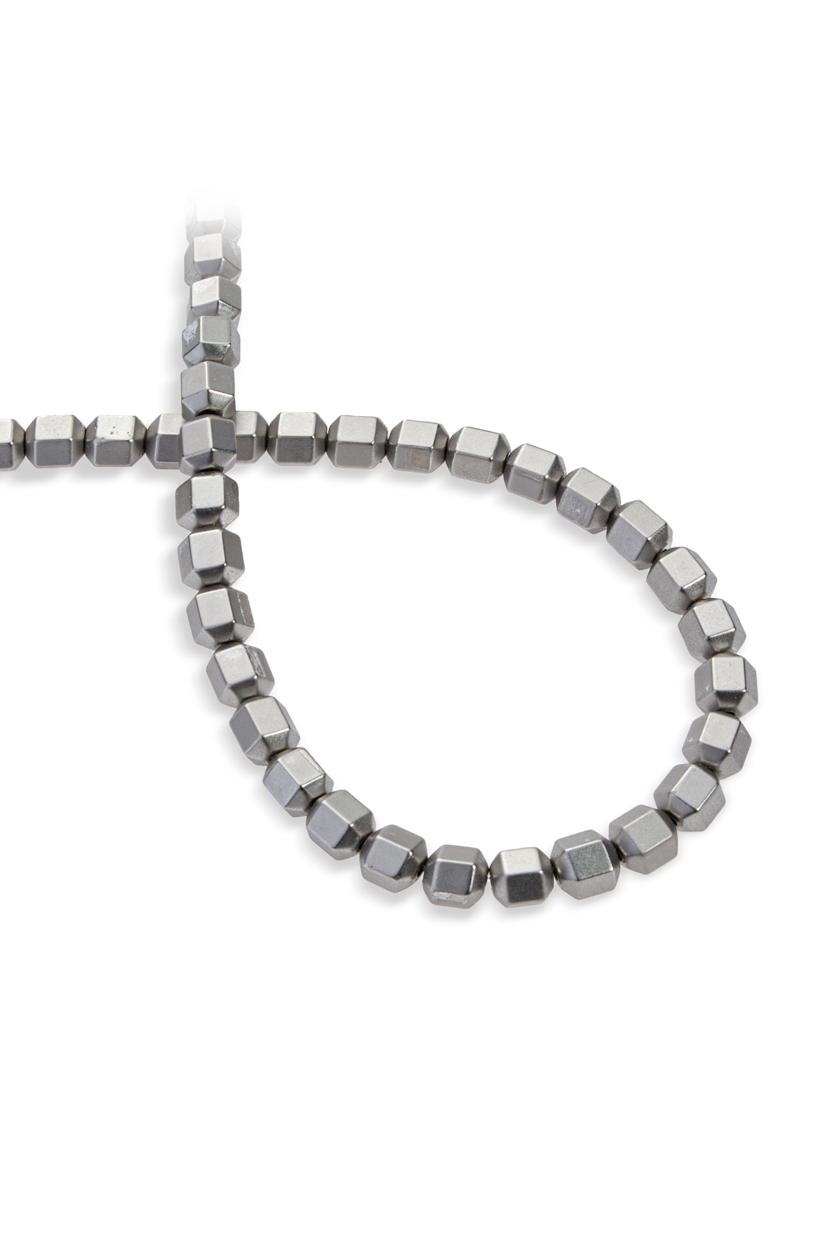 Hematit Doğal Taş Mat Titanyum Özel Kesim 8x8mm Dizi