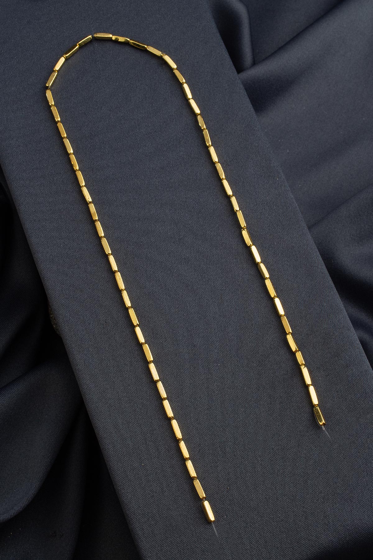 Hematit Doğal Taş Parlak Altın Sarı 2x8mm Dizi