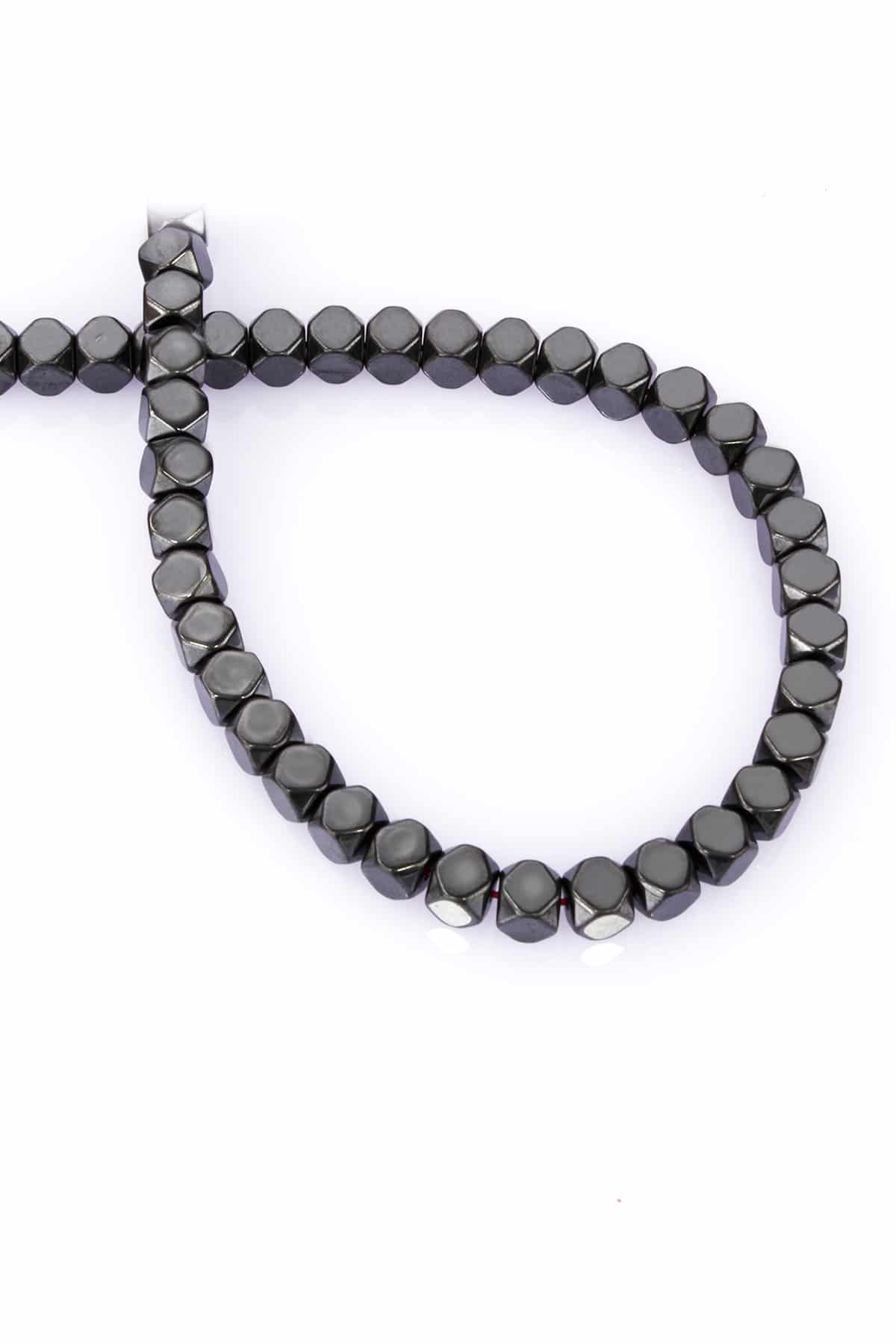 Hematit Doğal Taş Parlak Füme 6x6mm Dizi