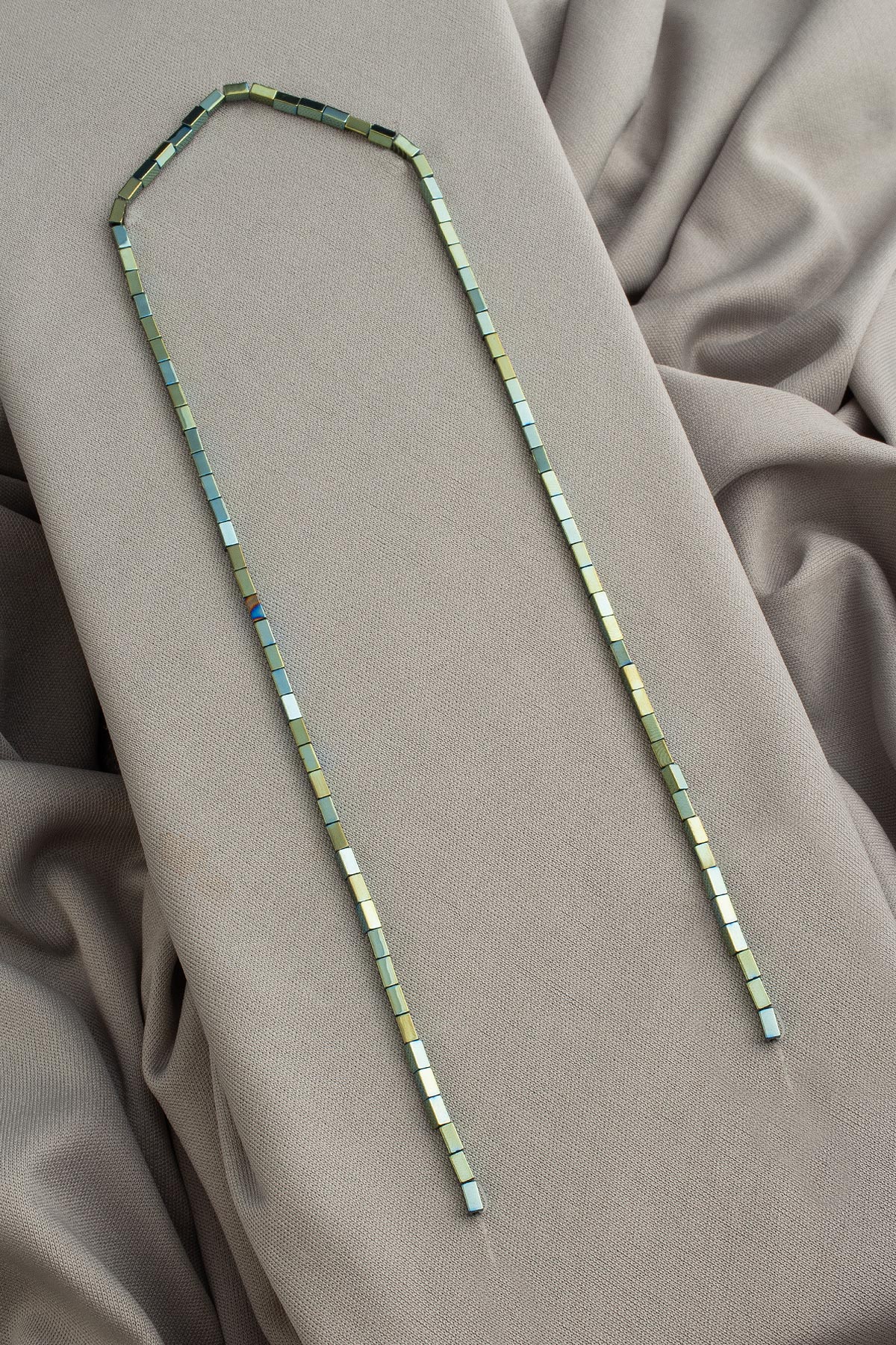 Hematite Natural Stone Shiny Green Rectangular Cut 2x4mm String Of Beads
