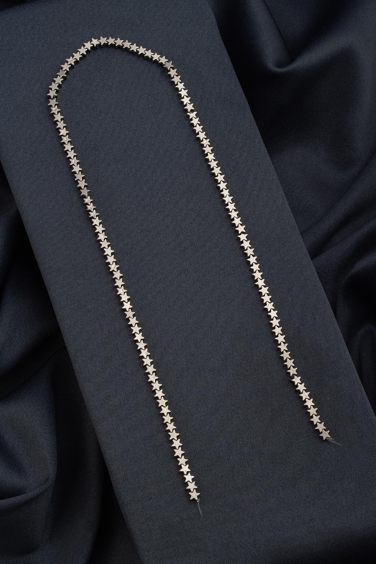 Hematit Doğal Taş Titanyum Yıldız Kesim 4mm Dizi