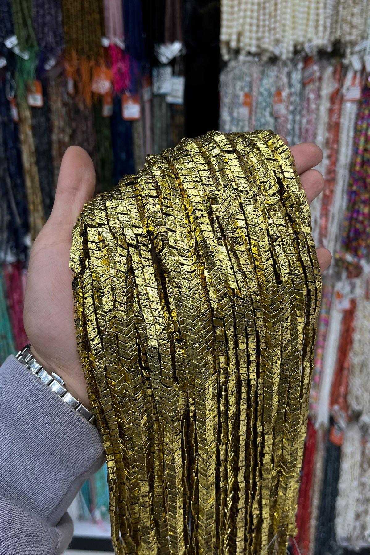 Hematit Taşı Bombeli Çavuş Kesim 8x3mm-Pütürlü Antik Sarı Doğal Taş Dizi