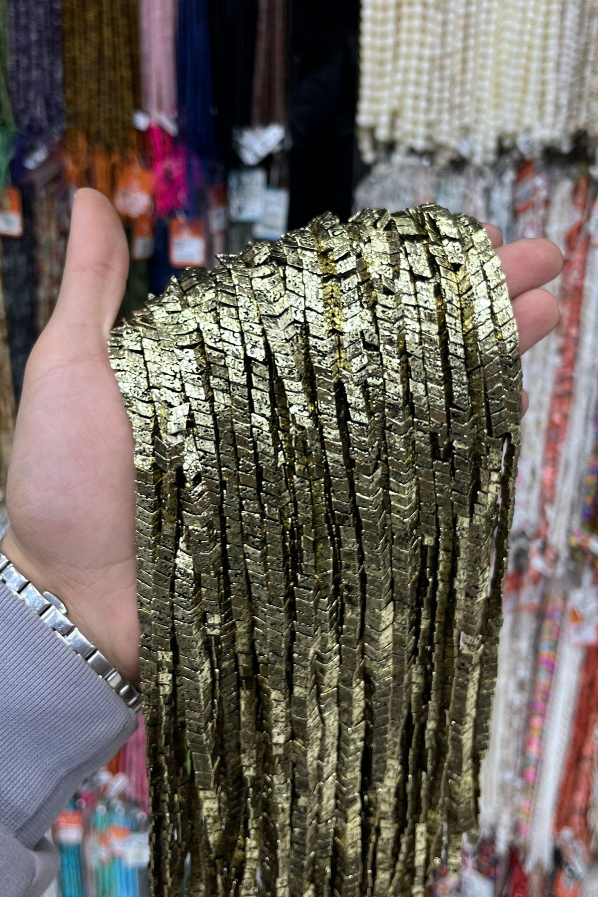 Hematit Taşı Bombeli Çavuş Kesim 8x3mm- Doğal Taş Dizi