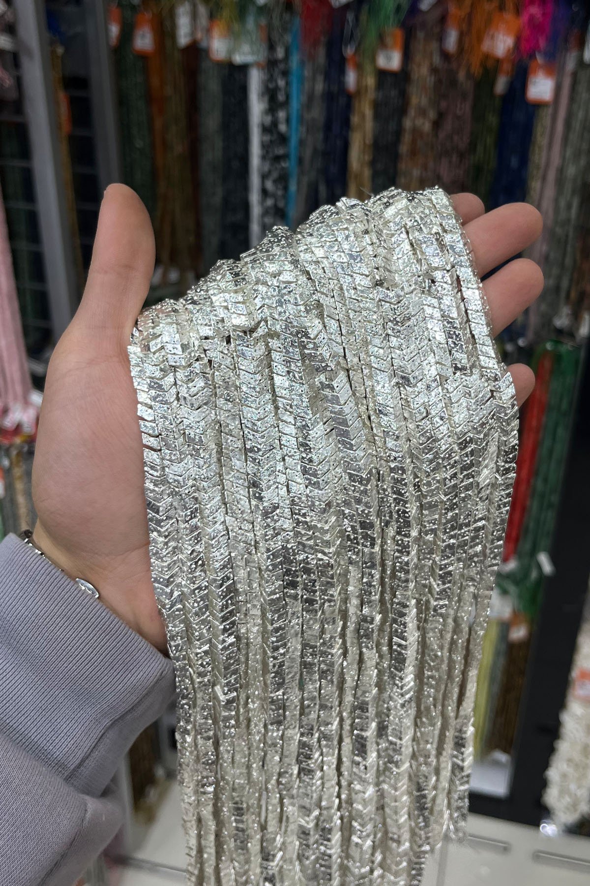 Hematit Taşı Bombeli Çavuş Kesim 8x3mm-Pütürlü Gümüş Doğal Taş Dizi