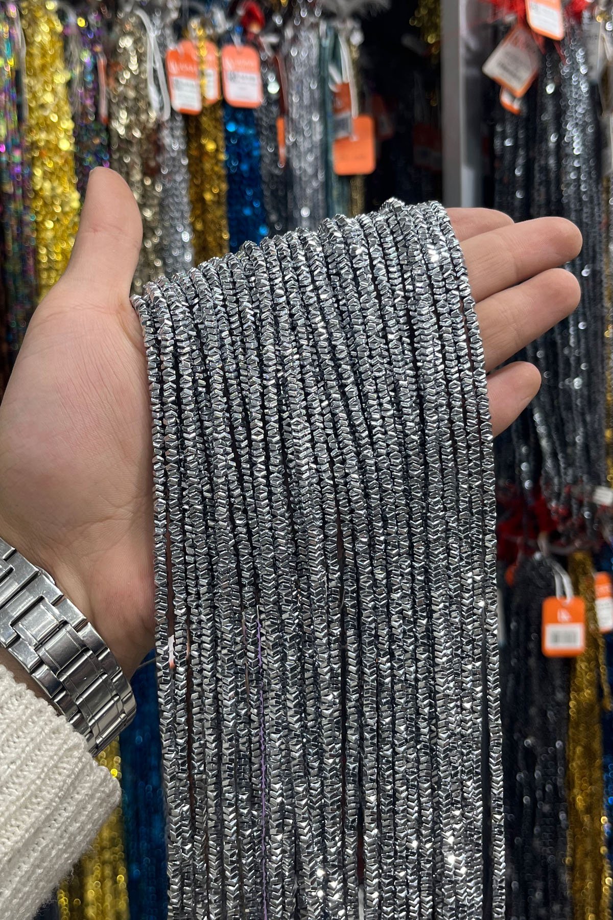 Hematit Taşı Dalgalı Rondela Kesim 4x2mm- Parlak Gümüş Doğal Taş Dizi